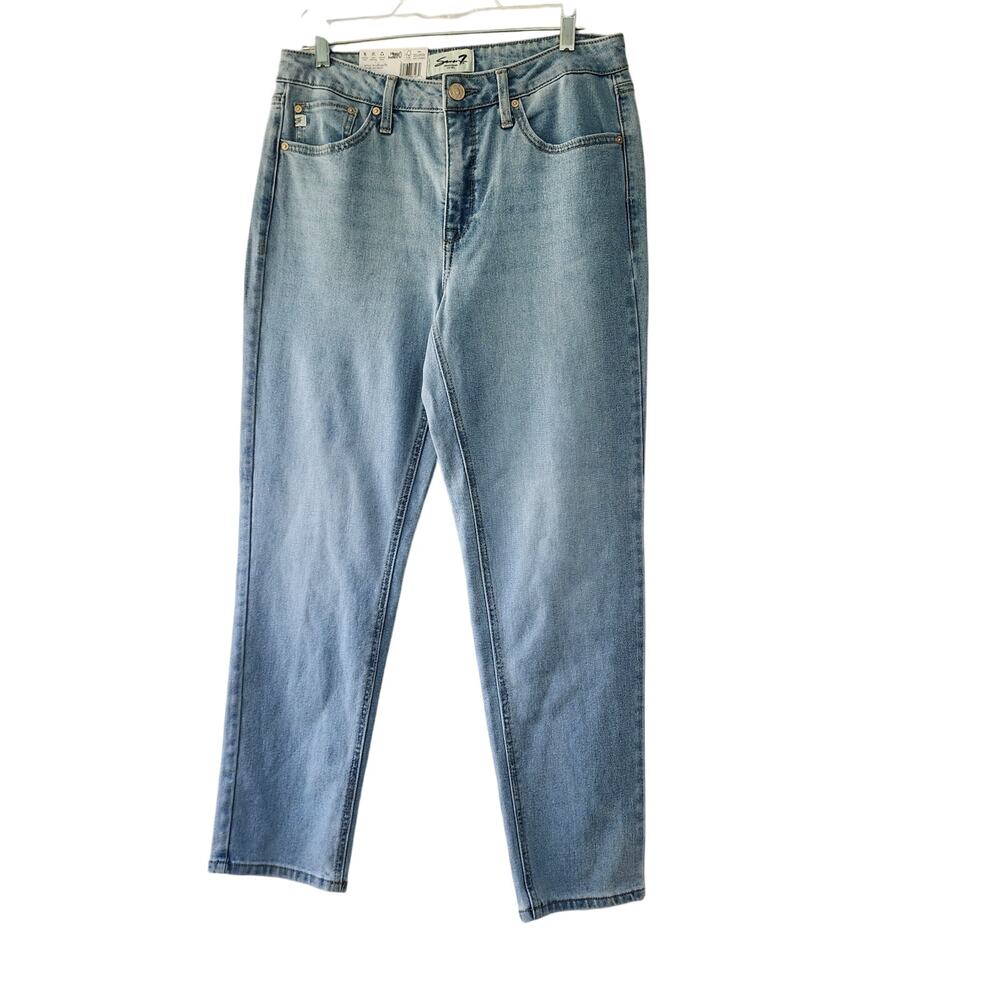 7 Seven Mom Jeans 90's straight Light Wash blue Size 6 28 Relaxed denim NWT